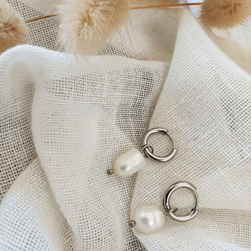 Silver pearl drop earrings