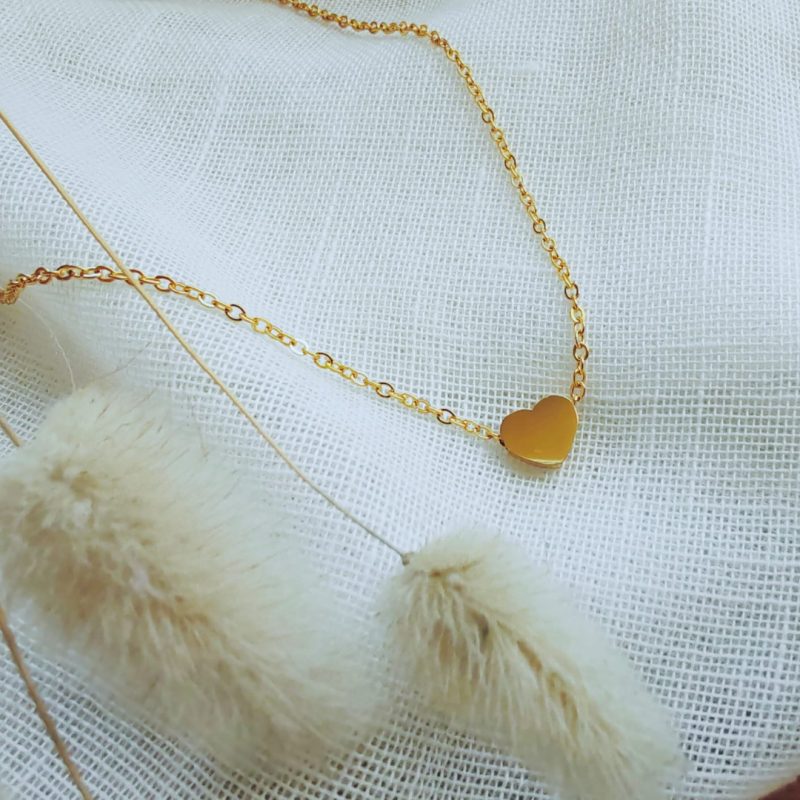 Petite heart necklace