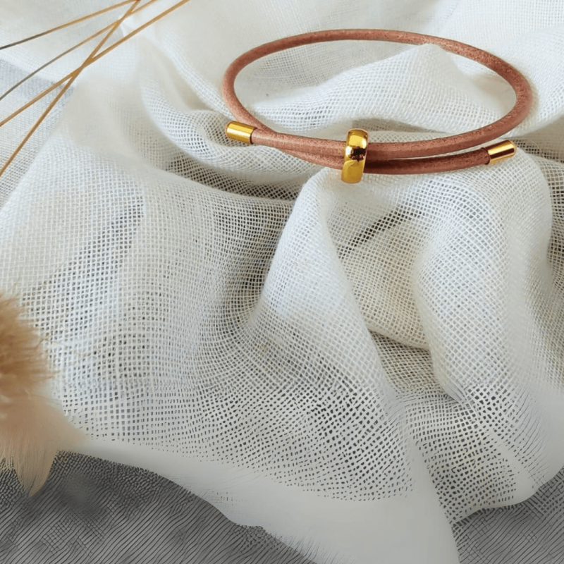 Simplicity leather bracelet