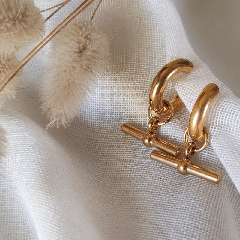 T-bar earrings