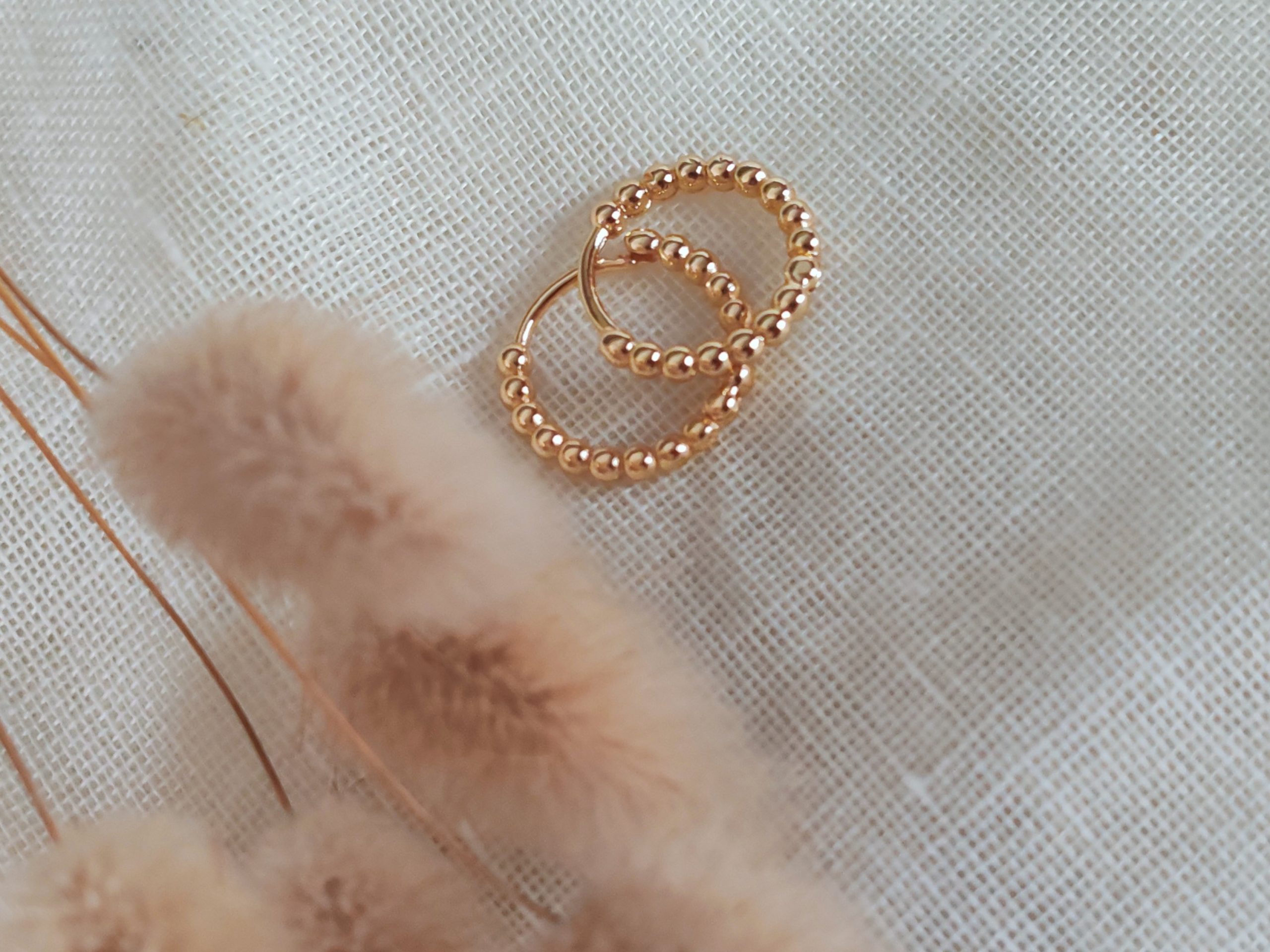Golden dainty dots