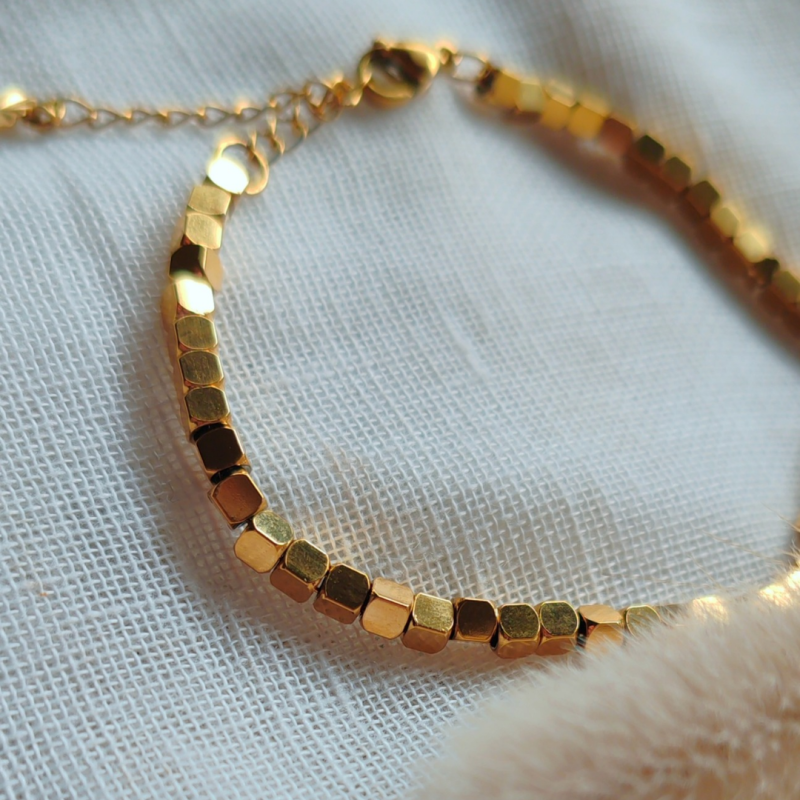 Luah bracelet gold