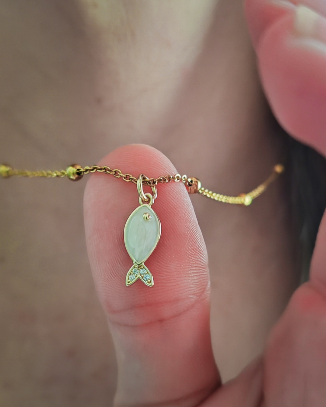 Petite marble fish