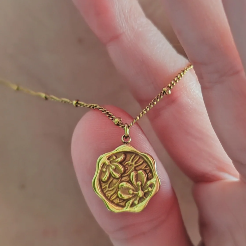 Wildflower necklace
